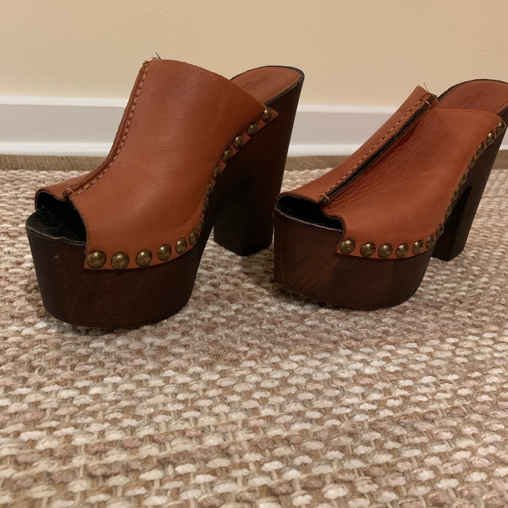 Charles David heels